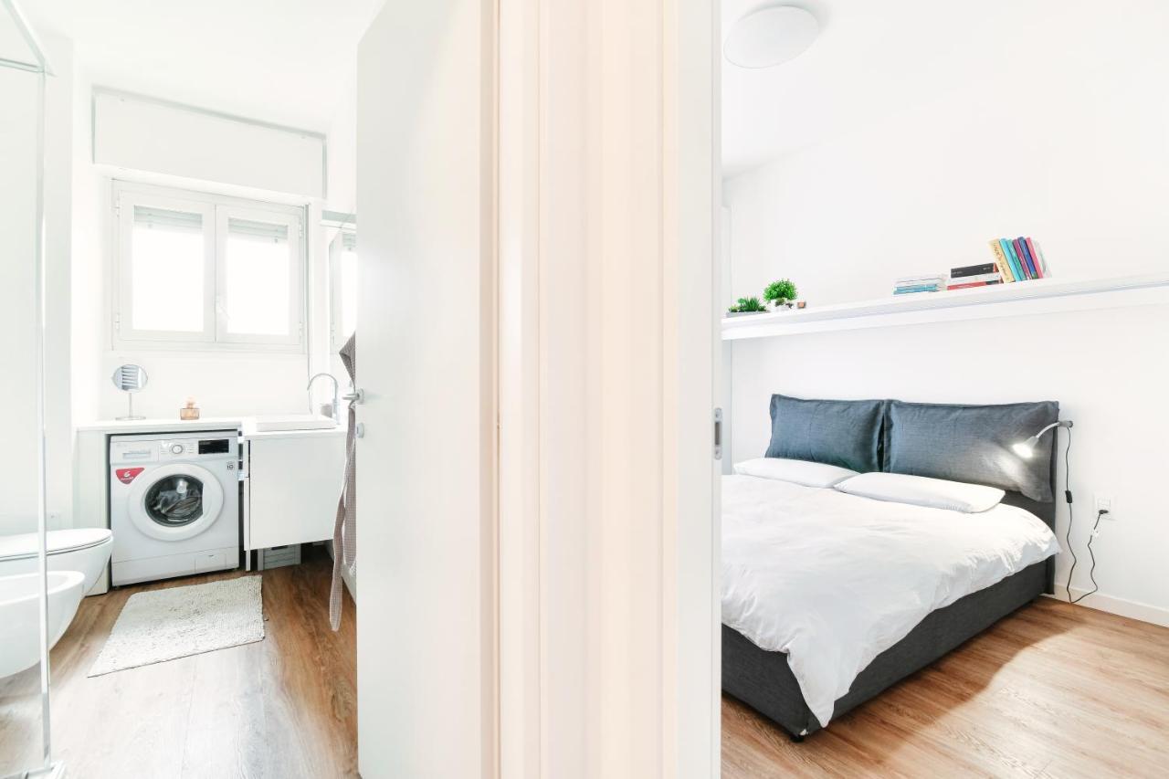 Apartmán Joivy Superb Flat With Balcony Como Exteriér fotografie